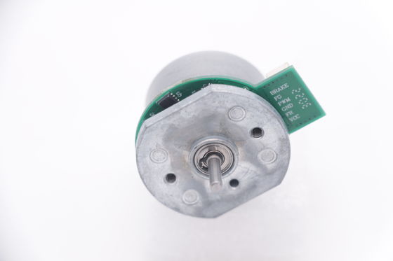 Высокая эффективность 16.7W 17265RPM 27 мм бесшовный двигатель постоянного тока 18В для пушки Fascial